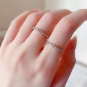 NEW 925 Sterling Silver Dainty Diamond Band Ring…